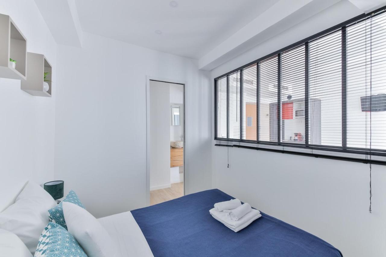 Beautiful Flat Next To Saint Lazare Opera Lägenhet Paris Exteriör bild